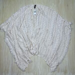 NWT Torrid Boho Cream Powder Puff Soft Knit Open Front Fringe Rauna Wrap Sweater